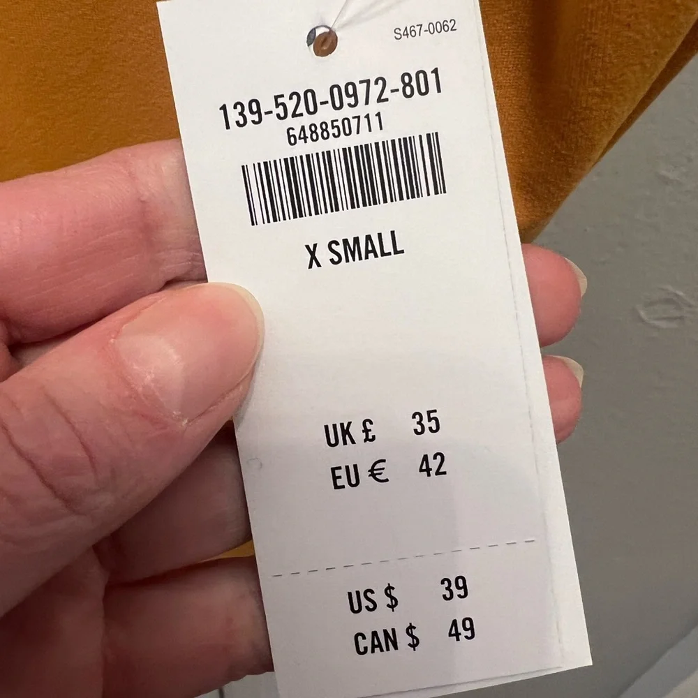 Abercrombie & Fitch XS Mustard Yellow Bodysuit. New with tags. - Picture 3 of 4